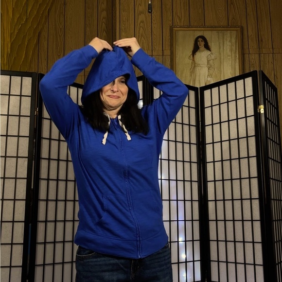 Meet your Posher, Jamie - Picture 2 of 9